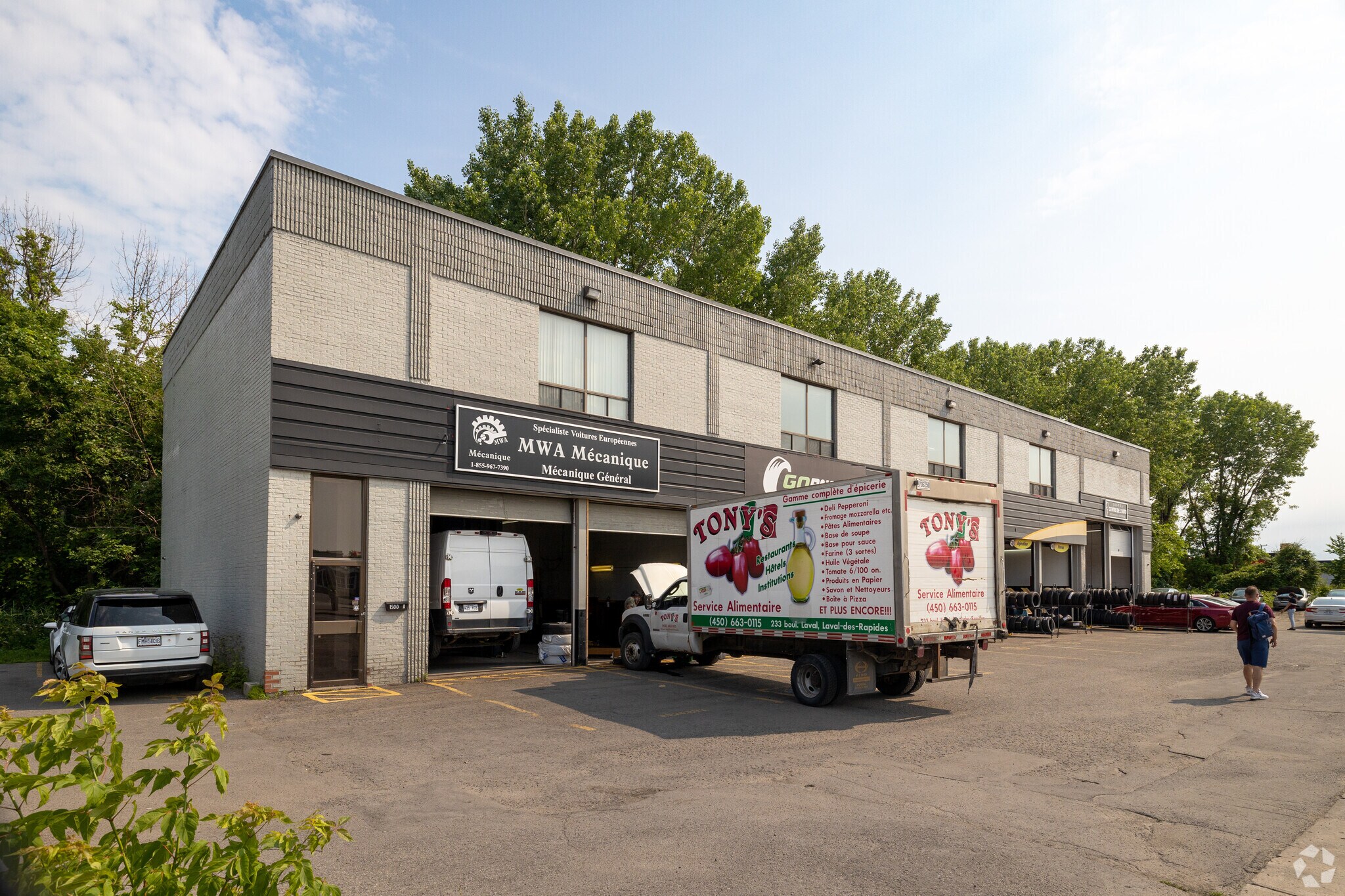 1500 Boul Saint-Martin O, Laval, QC for sale Building Photo- Image 1 of 1