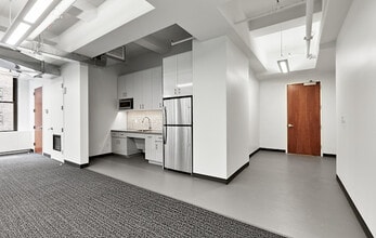 19 W 44th St, New York, NY for lease Interior Photo- Image 2 of 4