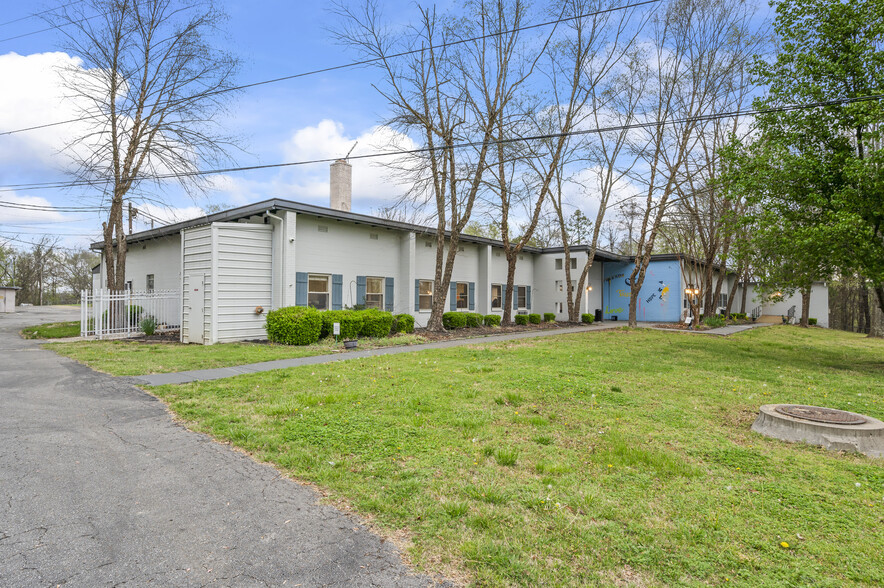 2727 Palmyra Rd, Palmyra, TN à vendre - Photo principale - Image 1 de 22