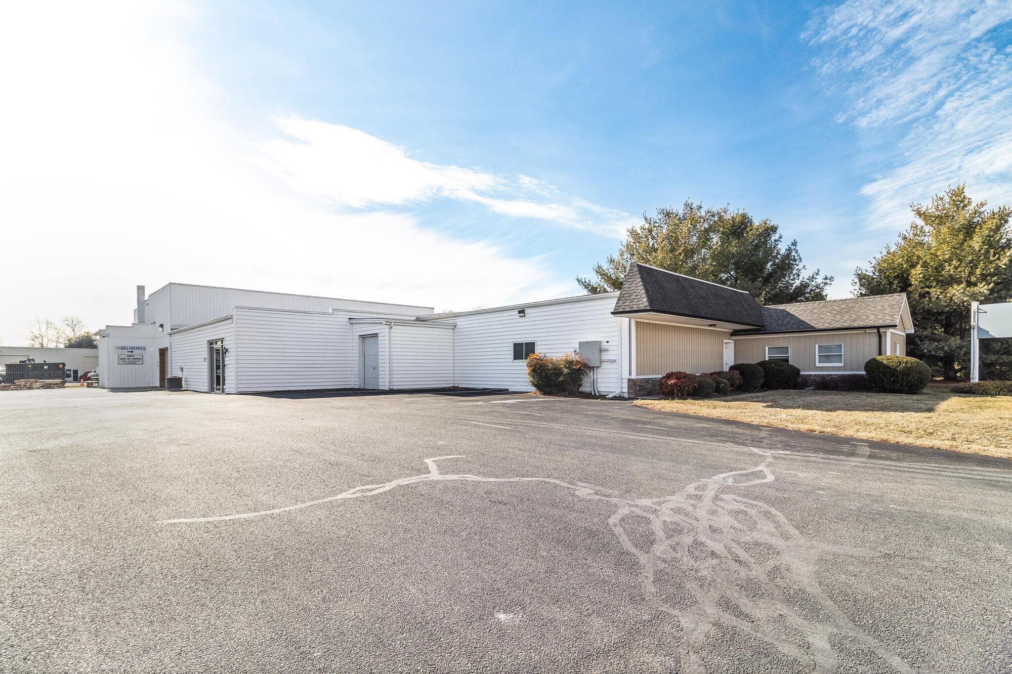 28275 Three Notch Rd, Mechanicsville, MD for lease Building Photo- Image 1 of 15