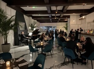 265 Commercial St, Provincetown, MA à louer Photo du bâtiment- Image 2 de 8