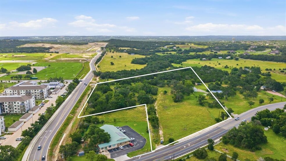 26918 Ranch Rd 12, Dripping Springs, TX à vendre - Photo du bâtiment - Image 2 de 16