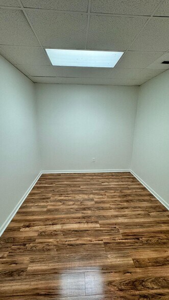 1707 Fairview Blvd, Fairview, TN à louer - Photo du bâtiment - Image 3 de 4