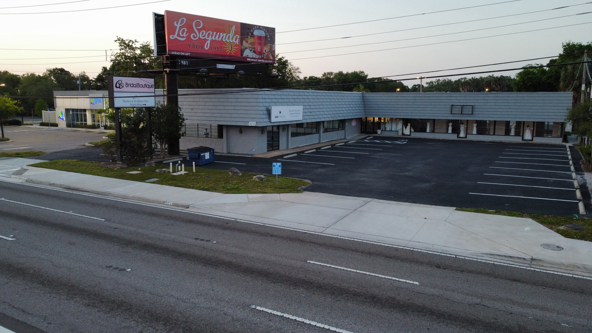 4212 W Kennedy Blvd, Tampa, FL for lease Primary Photo- Image 1 of 11