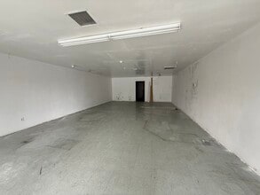 1249-1265 N Vineyard Ave, Ontario, CA à louer Photo du bâtiment- Image 1 de 1