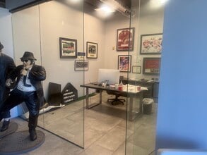 15444 N Greenway-Hayden Loop, Scottsdale, AZ for lease Interior Photo- Image 2 of 7