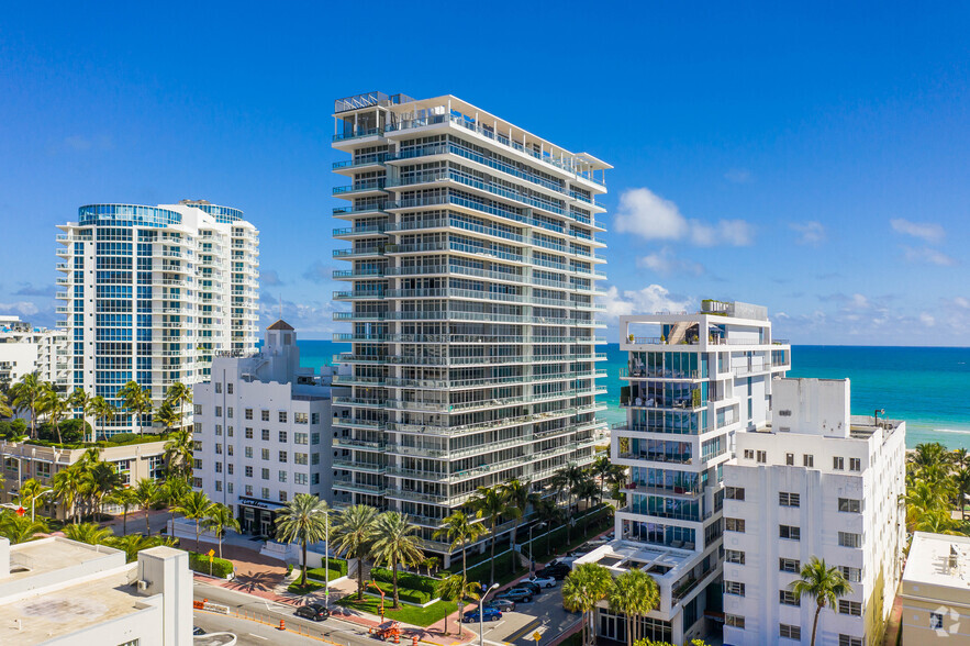 3737 Collins Ave, Miami Beach, FL à vendre - Photo principale - Image 1 de 1