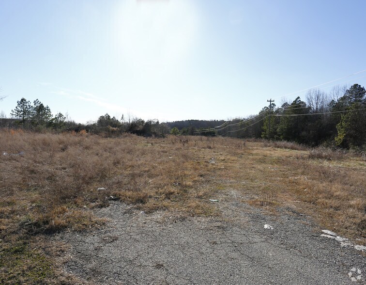 Stuard St, Gaffney, SC for sale - Primary Photo - Image 2 of 6