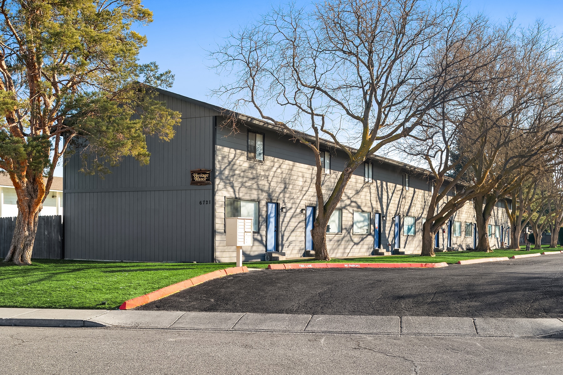 6721 W Kennewick Ave, Kennewick, WA à vendre Photo principale- Image 1 de 12