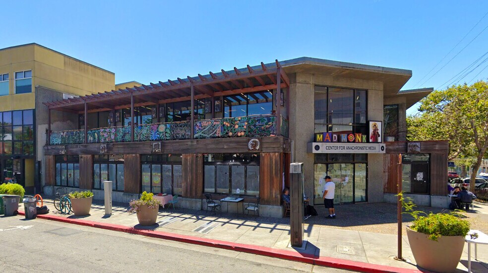 2454-2464 Telegraph Ave, Berkeley, CA à louer - Photo du bâtiment - Image 2 de 11