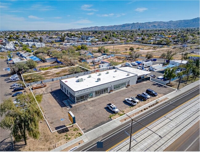 Plus de détails pour 5001 S Central Ave, Phoenix, AZ - Commerce de détail à vendre