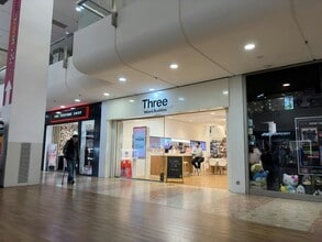Harvey Centre, Harlow for lease Interior Photo- Image 2 of 4