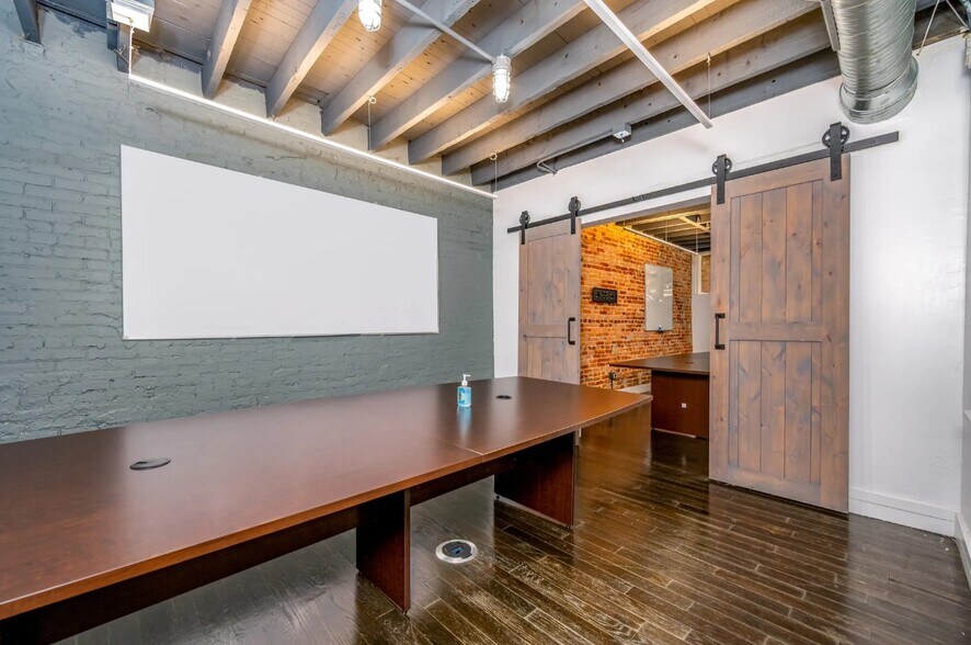 1210 Light St, Baltimore, MD à louer - Photo du bâtiment - Image 3 de 8