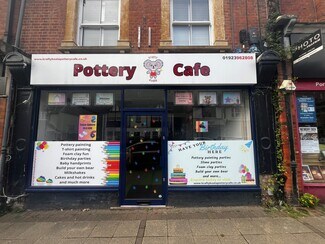 Plus de détails pour 12 Main Para, Chorleywood - Commerce de détail à louer