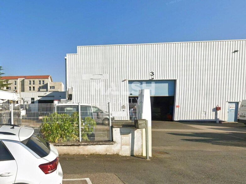 Local d'activités dans Belleville-en-Beaujolais à vendre - Photo du bâtiment - Image 2 de 2
