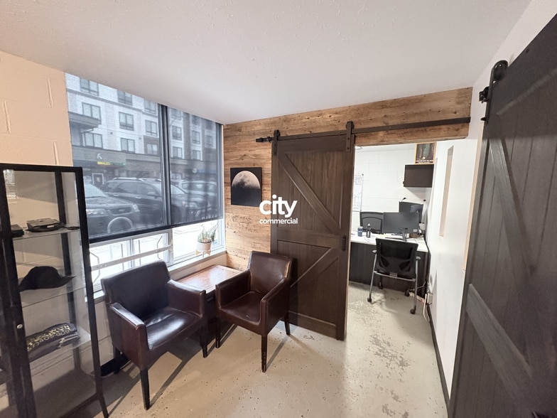 10555 111th St NW, Edmonton, AB for sale - Building Photo - Image 3 of 12