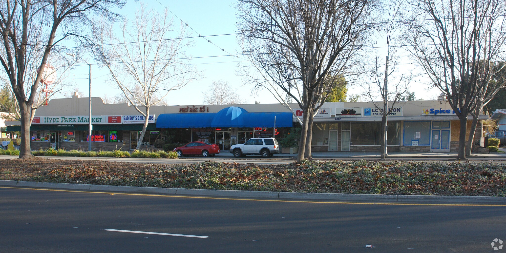 1086-1098 N 1st St, San Jose, CA à louer Photo principale- Image 1 de 4