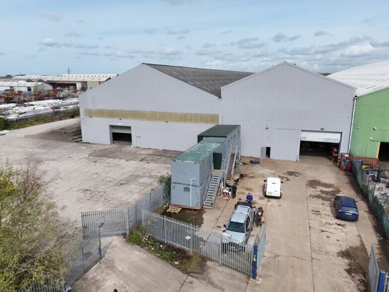 Neills Rd, St Helens à louer - Photo du bâtiment - Image 3 de 11