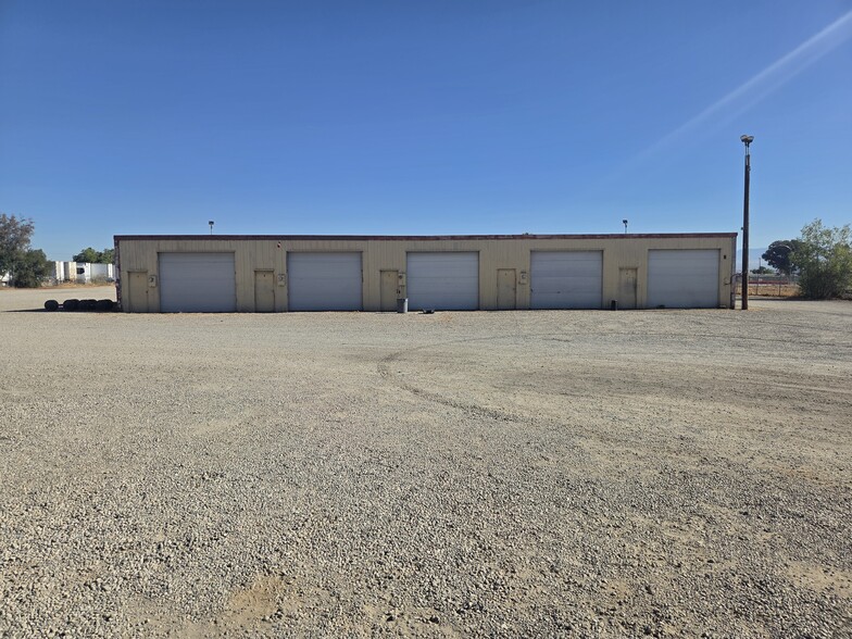 1220 Nance St, Perris, CA for lease - Building Photo - Image 3 of 9