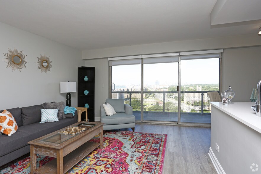 9000 E Jefferson Ave, Detroit, MI for lease - Interior Photo - Image 2 of 28