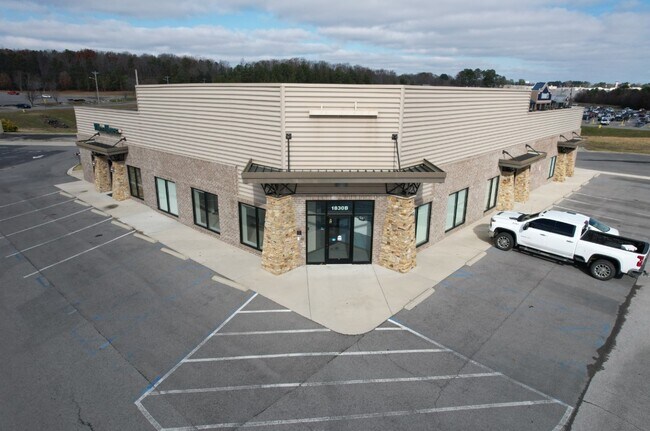 More details for 1830 Lee Ave SW, Cullman, AL - Retail for Sale