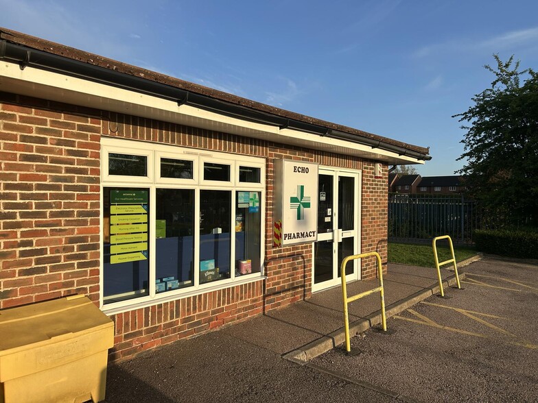 Windsor Road, Gravesend for sale - Building Photo - Image 3 of 5