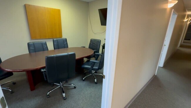 More details for 211 E Market St, New Albany, IN - Office for Lease