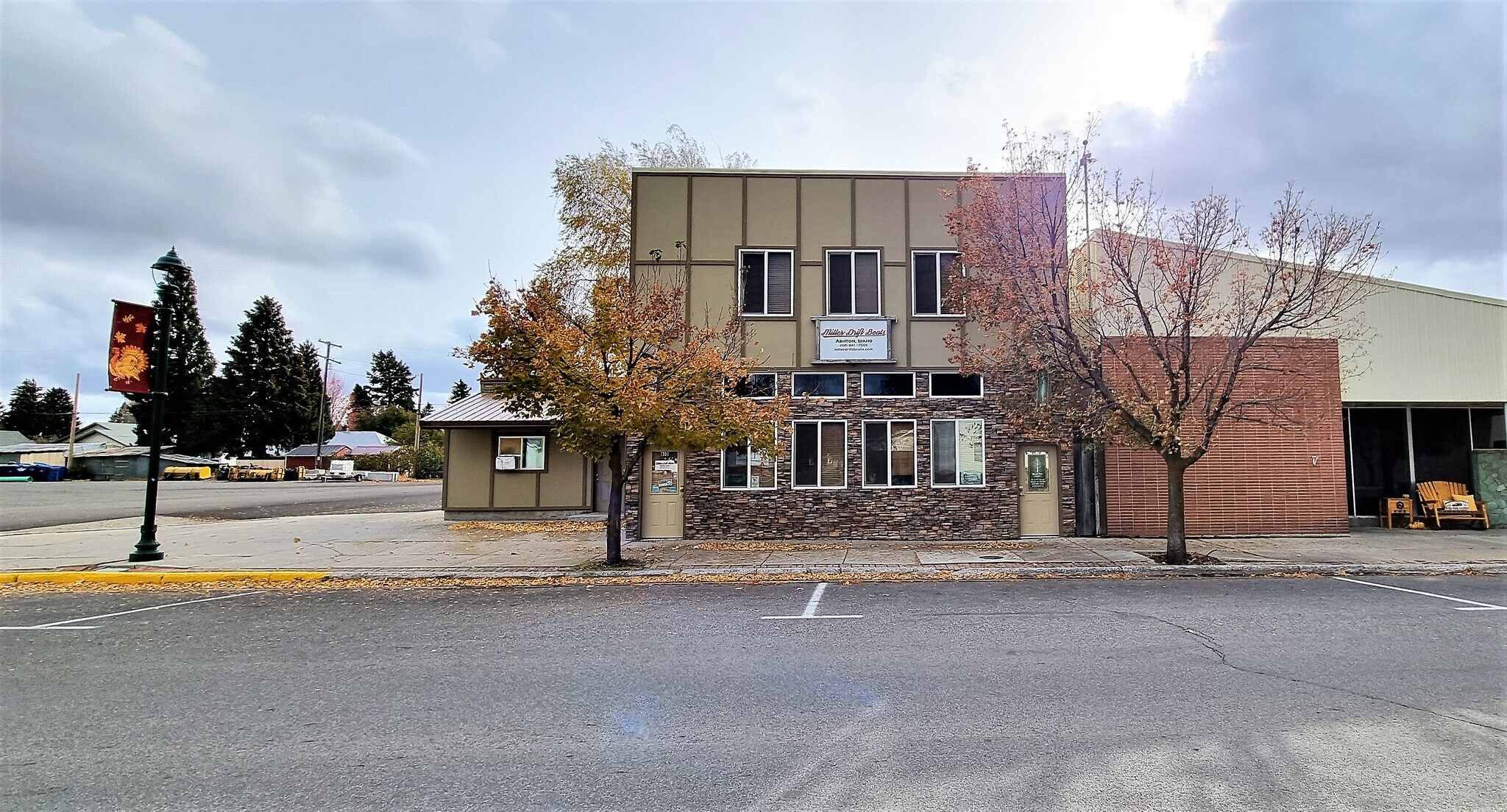 24 S 7th St, Ashton, ID à vendre Photo principale- Image 1 de 1