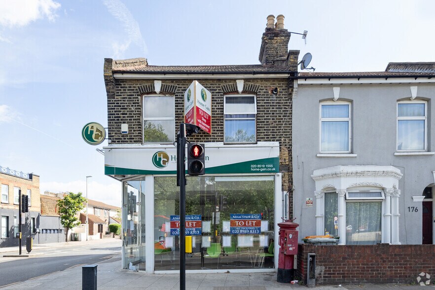 178 Major Rd, Londres à louer - Photo du bâtiment - Image 2 de 2