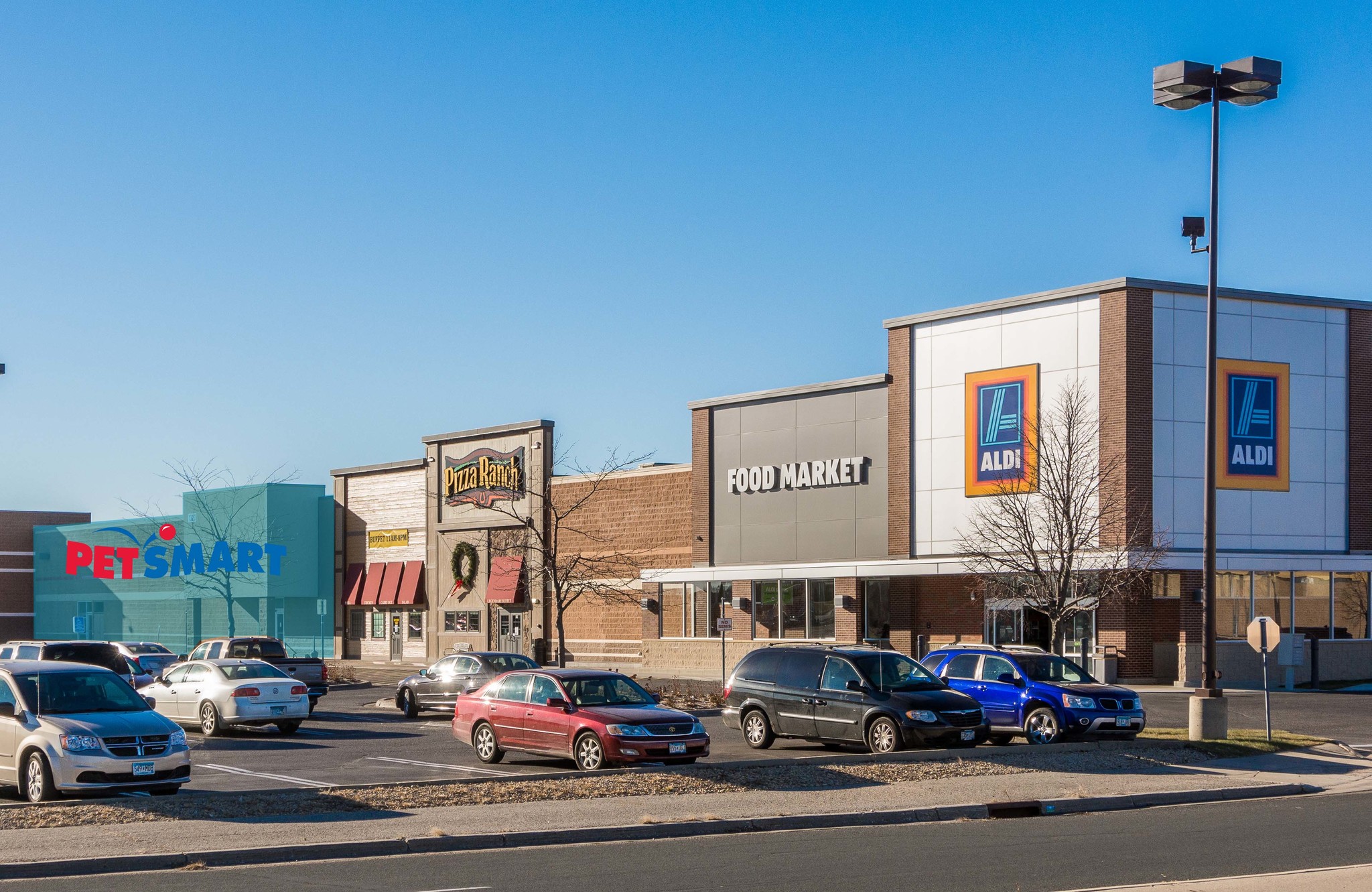 1320 Highway 15 S, Hutchinson, MN for sale Primary Photo- Image 1 of 1