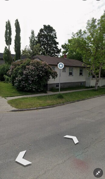 301 15 Av NE, Calgary, AB à vendre - Photo du bâtiment - Image 3 de 3