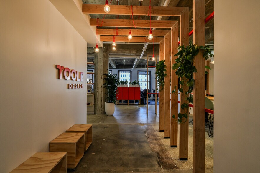 742-748 S Hill St, Los Angeles, CA à louer - Photo du bâtiment - Image 3 de 61