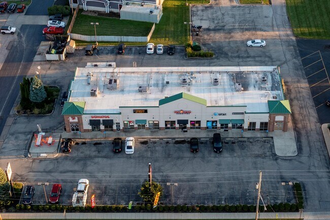Plus de détails pour 832-860 Rombach Ave, Wilmington, OH - Commerce de détail à louer