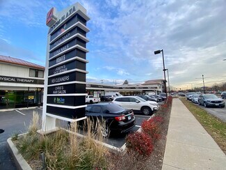 Plus de détails pour 6821-6849 N Lincoln Ave, Lincolnwood, IL - Commerce de détail à louer