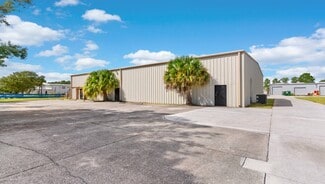 Plus de détails pour 250 Southridge Industrial Dr, Tavares, FL - Industriel à vendre