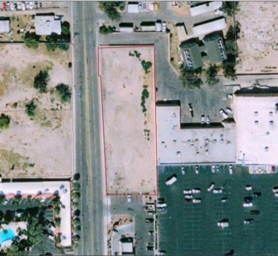 Lovekin Blvd, Blythe, CA à vendre - Photo principale - Image 1 de 3