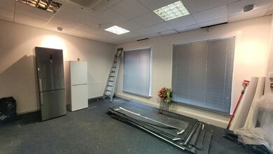 2 Miller St, Clydebank à louer Photo intérieure- Image 2 de 4