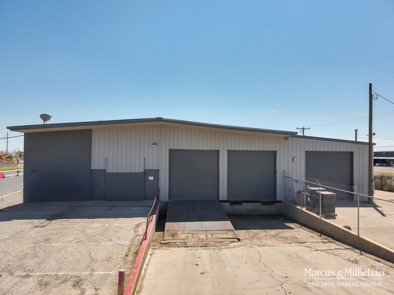 2230 E Murphy St, Odessa, TX à vendre - Photo du b timent - Image 1 de 6