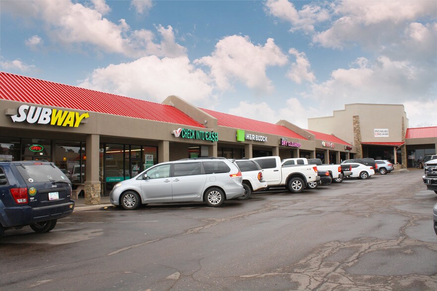 161 E Deuce of Clubs, Show Low, AZ à louer - Photo du bâtiment - Image 2 de 3