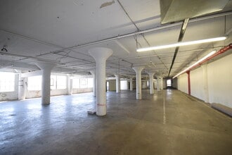 2155 E 7th St, Los Angeles, CA for lease Interior Photo- Image 2 of 5