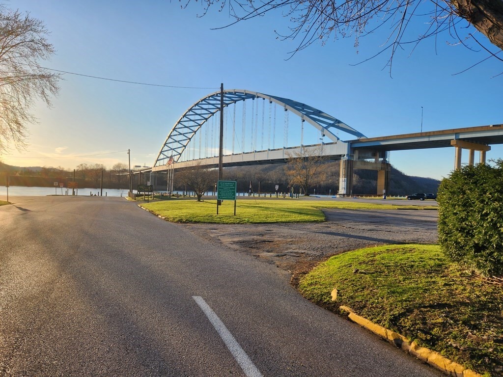 107 13th St, Moundsville, WV for sale Building Photo- Image 1 of 14