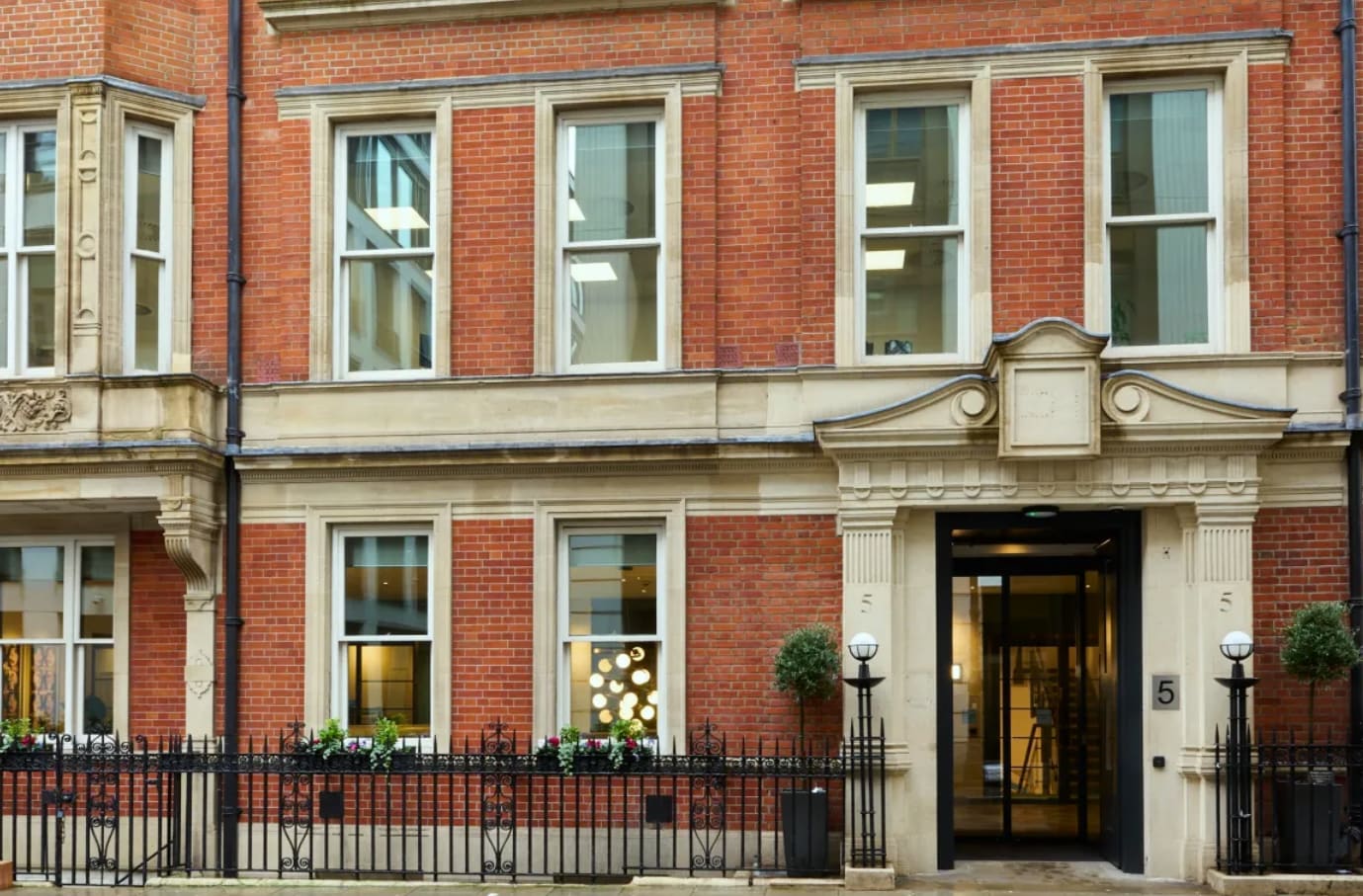 5-10 Bolton St, Londres à louer Photo du bâtiment- Image 1 de 5