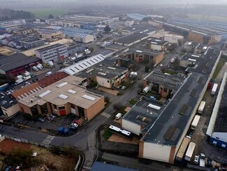 Plus de détails pour Rue Jacques Robert, Le Thillay - Bureau, Local d'activités à louer