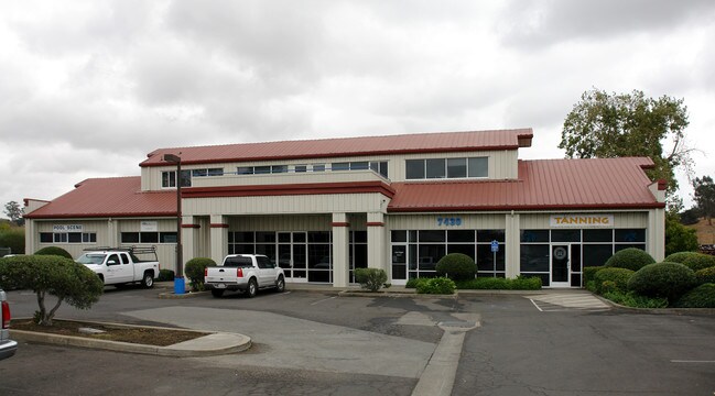 Plus de détails pour 7430 Redwood Blvd, Novato, CA - Bureau/Commerce de détail à louer