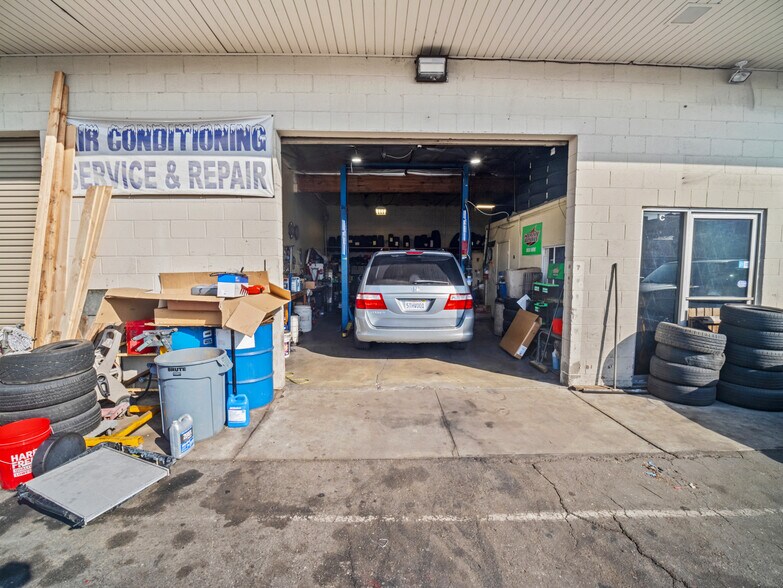 22515 S Vermont Ave, Torrance, CA à vendre - Photo du bâtiment - Image 3 de 10