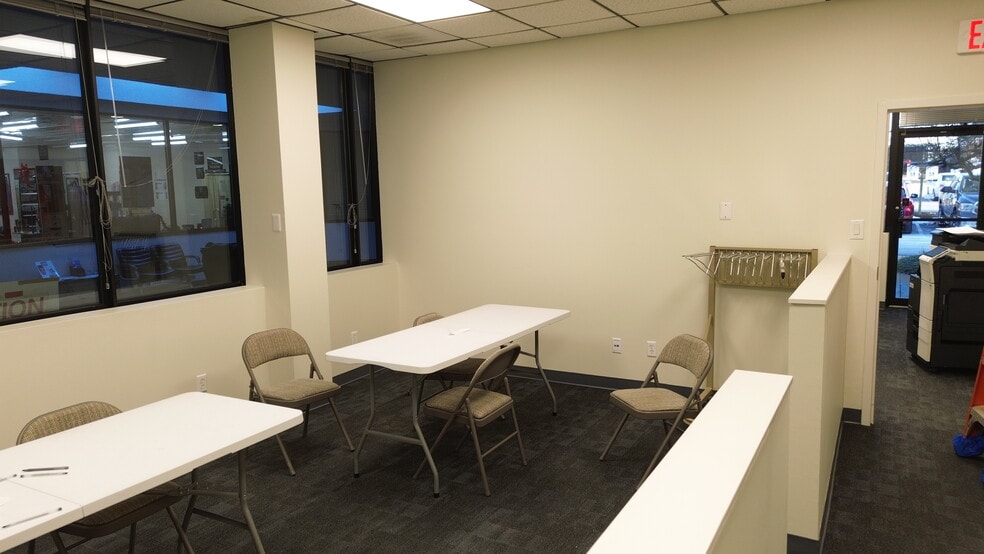 22335 Exploration Dr, Lexington Park, MD for sale - Building Photo - Image 3 of 15