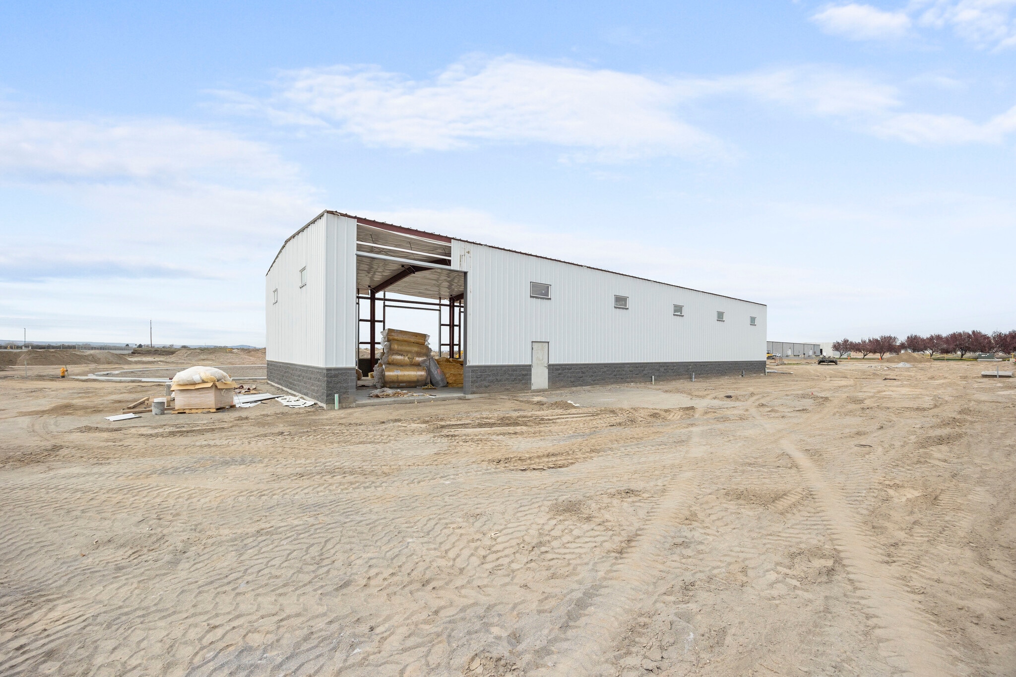 1342 E Saint Helens St, Pasco, WA for lease Primary Photo- Image 1 of 15