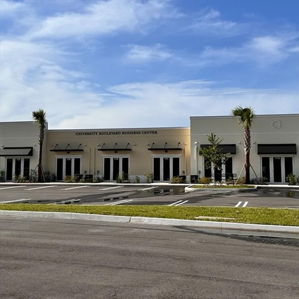 500 NW University Blvd, Port Saint Lucie, FL for lease Building Photo- Image 1 of 9