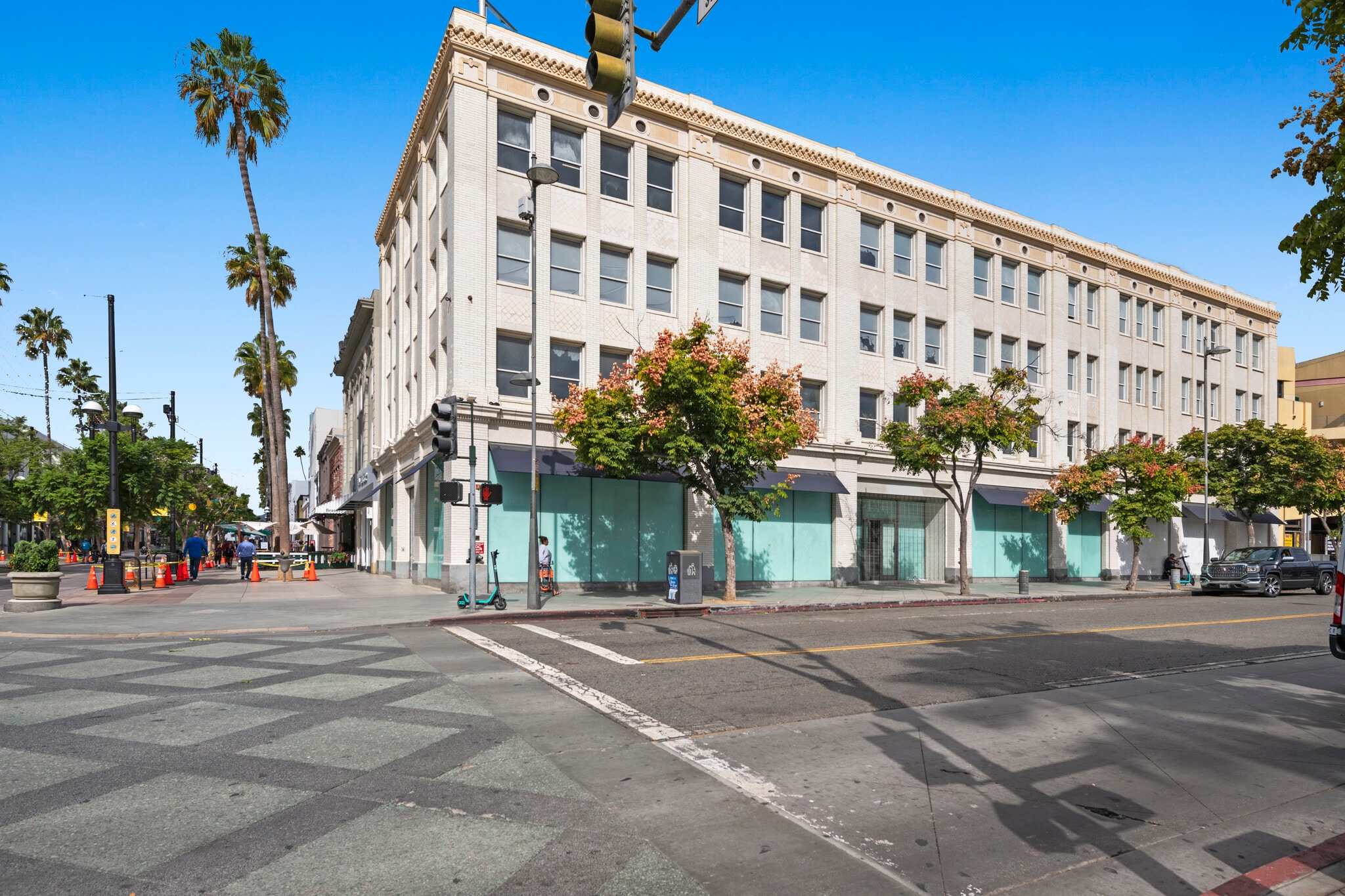1355 3rd Street Promenade, Santa Monica, CA à louer Photo du bâtiment- Image 1 de 7