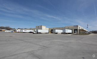 Plus de détails pour 401-407 S Leonard St, Liberty, MO - Industriel/Logistique à louer